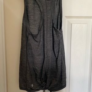 Lululemon workout tank